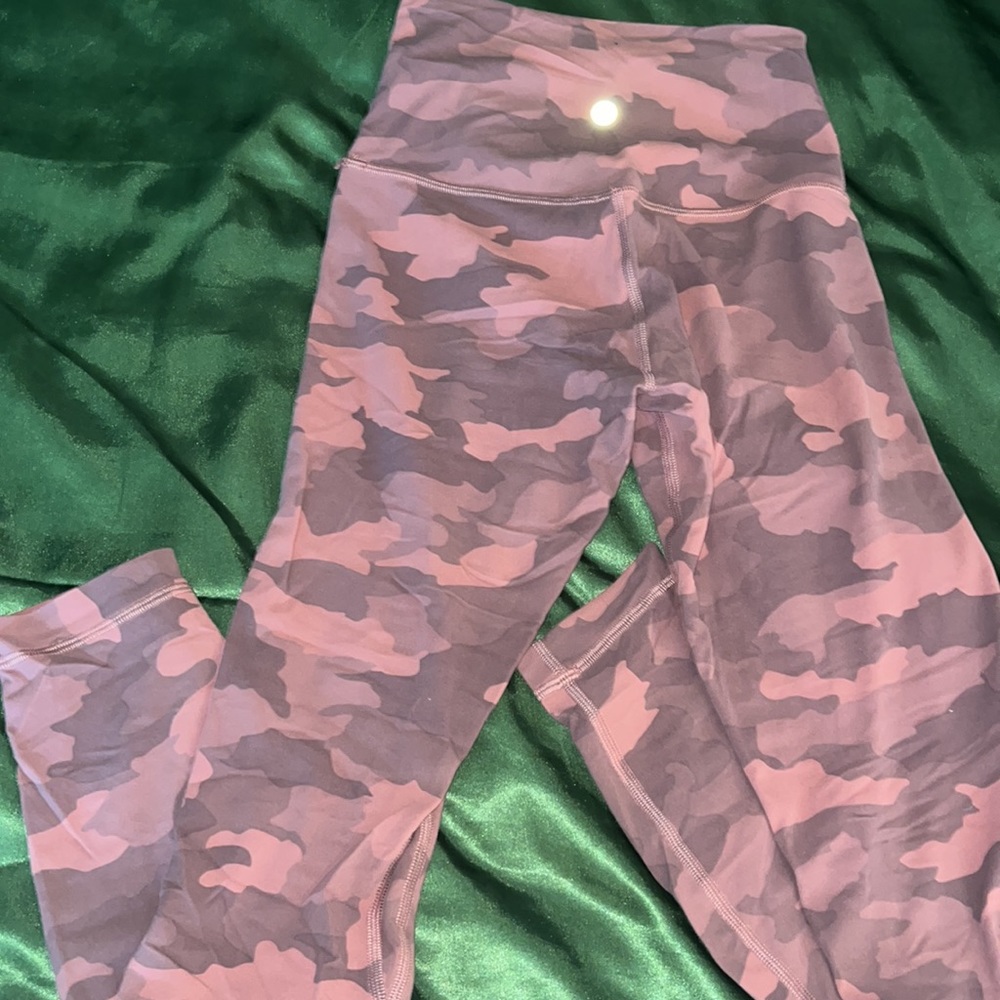 Lululemon Align - Picture 2 of 2